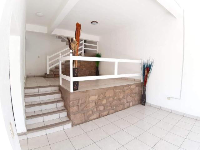 Casa 3 Tias.Hermosa Habitacion Hermosas Areas Comunes กัวนาฮัวโต ภายนอก รูปภาพ